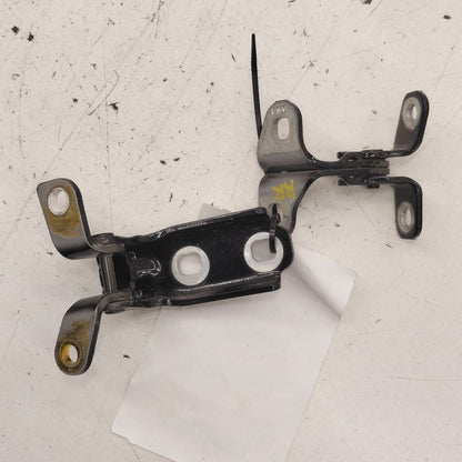 Chevy Equinox Door Hinge Set Right Rear Passenger  2024 2023 2022
