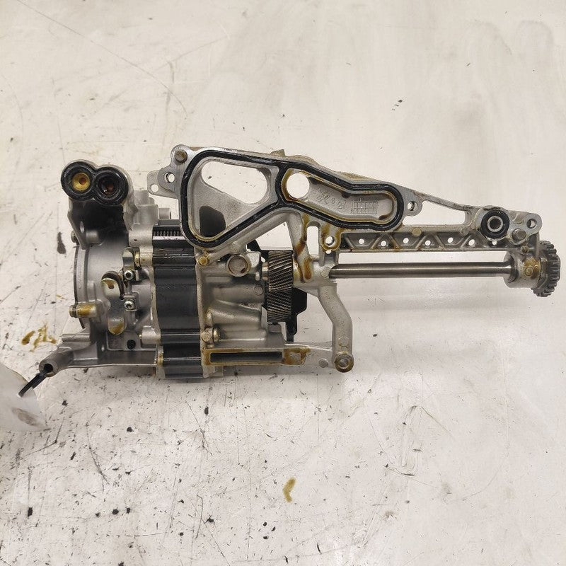 Cadillac CT6 Engine Oil Pump  3.6 2018 2017 2016