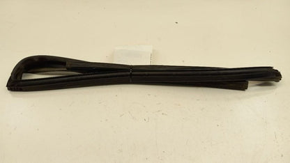 Nissan Sentra Door Glass Window Seal Rubber Left Rear Back 2008 2009 2010 2011