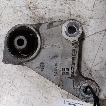 Mazda CX-9 Driver Left Side Carrier Mount 2.5 2016 2017 2018 OEM
