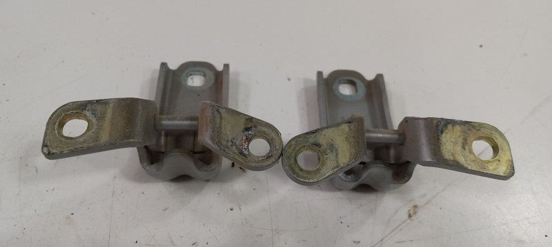 2014 Chevy Equinox Door Hinge Set Right Front Passenger