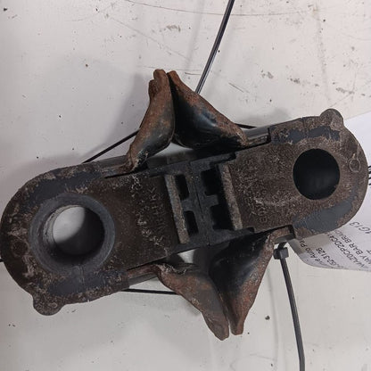 Nissan LEAF Front Sway Bar Bushing Mounting Bracket  2013 2014 2015 20