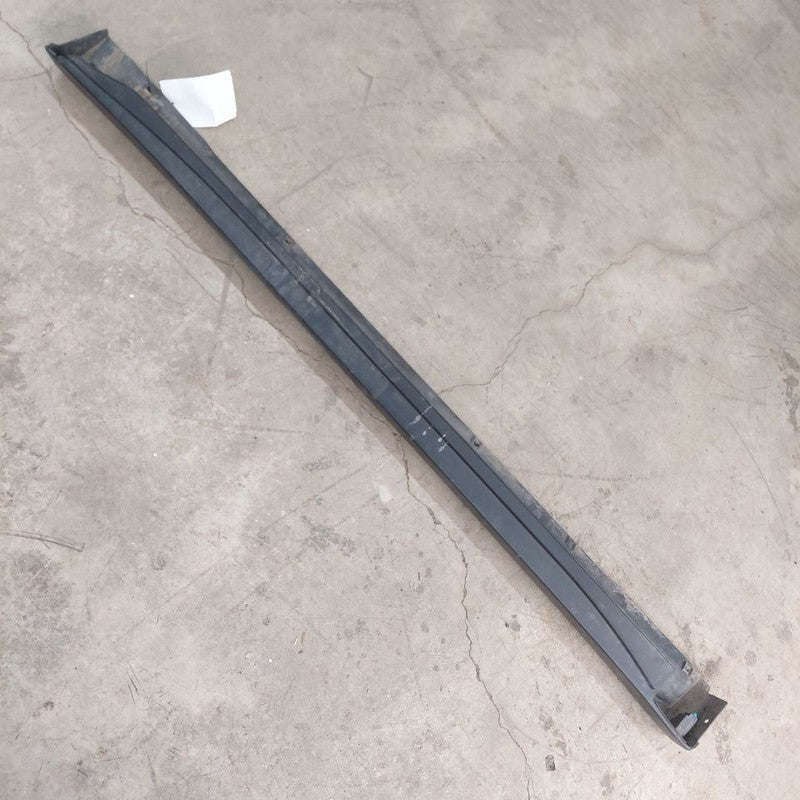 Mitsubishi Outlander Rocker Panel Trim Cover Molding Skirt Right Passe