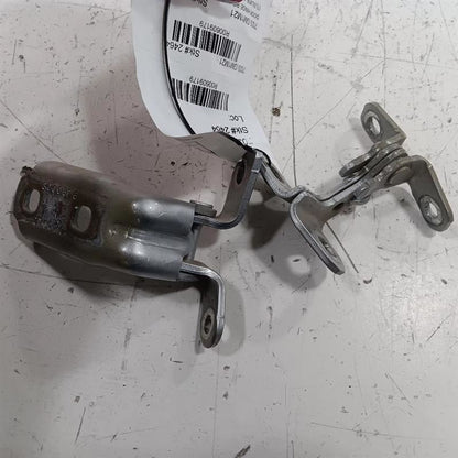 Chevy Malibu Door Hinge Set Right Rear Passenger  2019 2020 2021 2022 2023 2024
