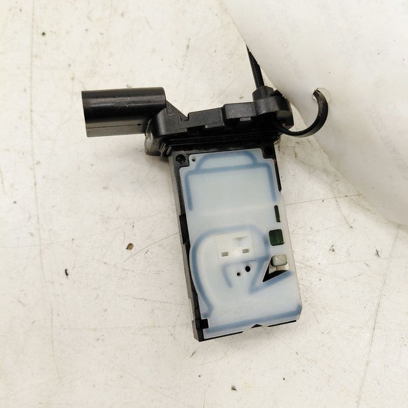 Mass Air Flow Meter Sensor Fits 19-24 Cadillac XT4