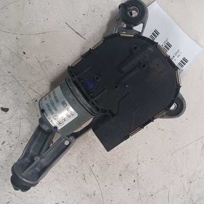 Driver Left Windshield Wiper Motor Fits 17-18 Ford Focus OEM