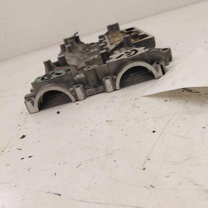 Volvo S60 Engine Cylinder Head Valve Cover  2.0 2018 2017 2016