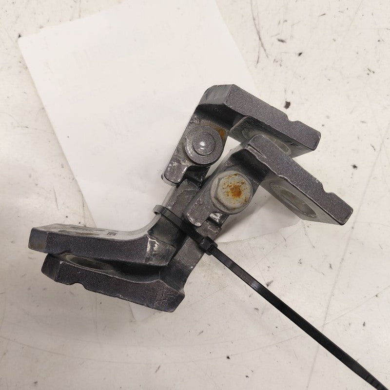 Alfa Romeo Stelvio Door Hinge Set Right Front Passenger  2018 2019 202