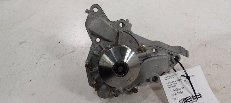 Coolant Water Pump 3.5L 6 Cylinder Fits 01-05 Hyundai XG350 OEM