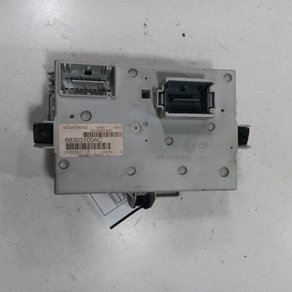 Jeep Cherokee Cabin Fuse Box Interior Inner Under Dash  2015 2016 2017