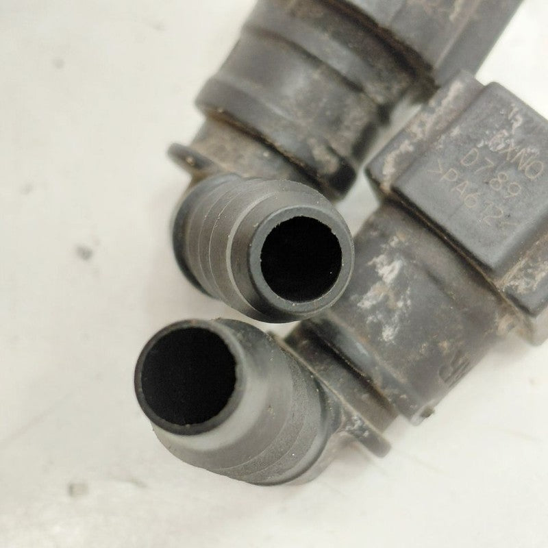Chrysler 300 Vacuum Line End Connectors  3.6 2017 2018 2019