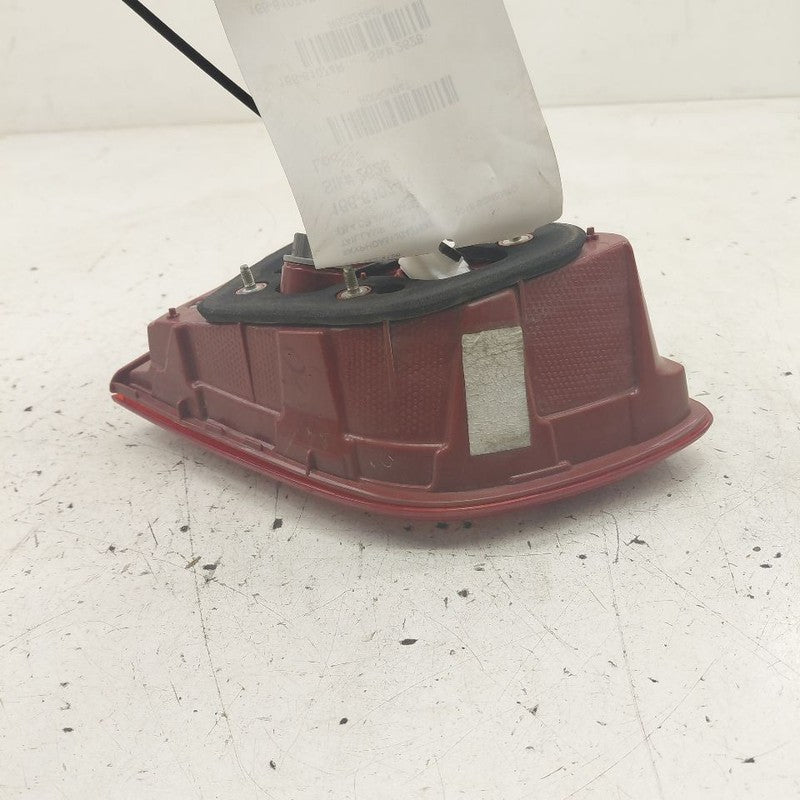 Passenger Right Rear Tail Light Brake Lamp Incandescent 16-18 Kia Sore