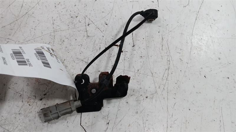 Hyundai Veloster Engine Knock Sensor  2012 2013 2014 2015 