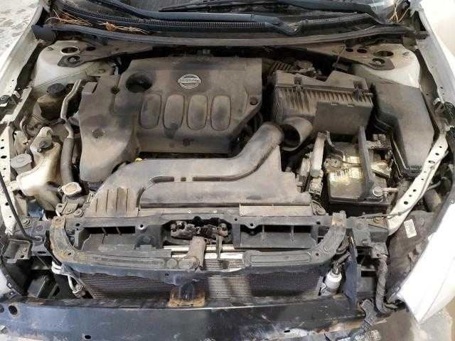 Nissan Altima Kick Panel Trim Right Passenger 2010 2009 2008 2007 OEM