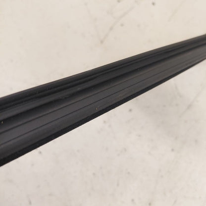 Mitsubishi Outlander   Left Front Weather Strip Interior  2018 2017 20