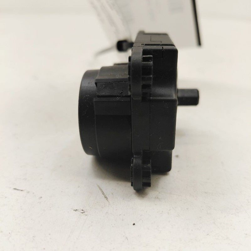 Nissan Rogue Flap Door Motor Heater AC Door Actuator  2017 2018 2019 O