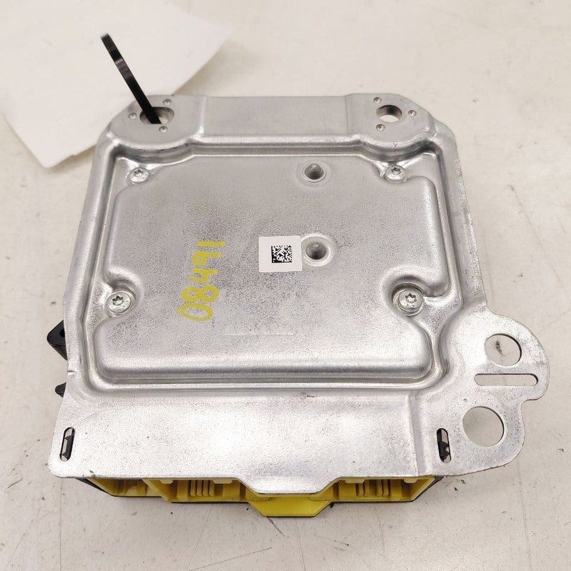 Chrysler 300 Engine Oil Cooler {6790424411A3} 3.6 2017 2018 2019 OEM