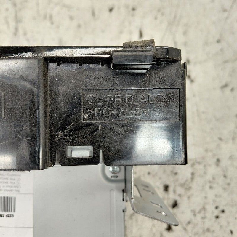 Audio Equipment Radio Receiver ID 96560D9220FHV 20-22 Kia Sportage
