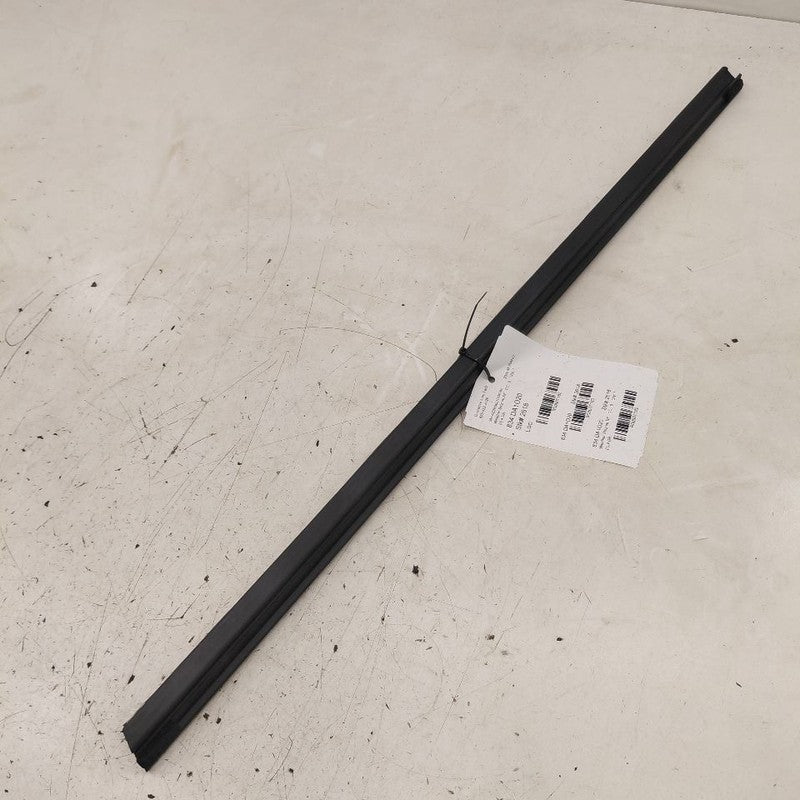 Nissan Murano Right Front Weather Strip Interior  2020 2021 2022 2023