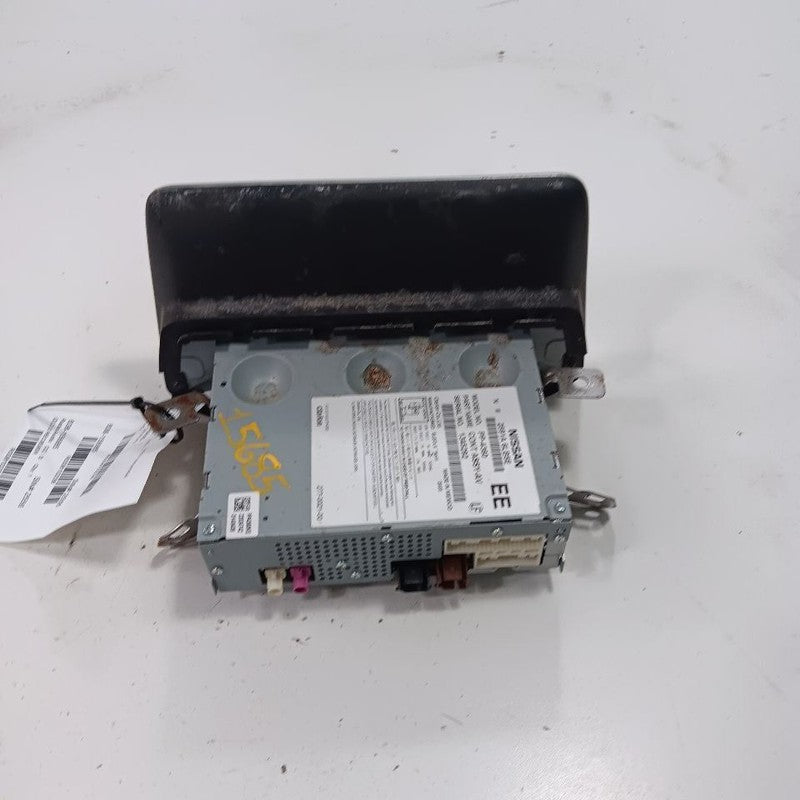 Nissan Sentra Audio Equipment Radio Receiver AM-FM With Navigation Fits 23