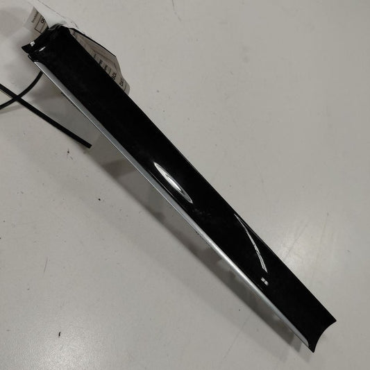 Kia Sorento Passenger Right Dash Garnish Trim {84785C5000} 2018 2017 2016