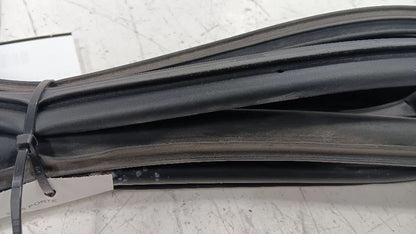 Kia Forte On Door Seal Rubber Right Passenger Rear Back  2014 2015 2016