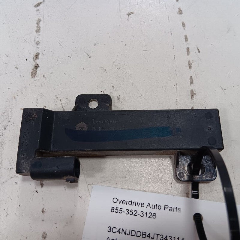 Jeep Compass Antenna Keyless Entry Module 68051315AB 2017 2018 2019 20