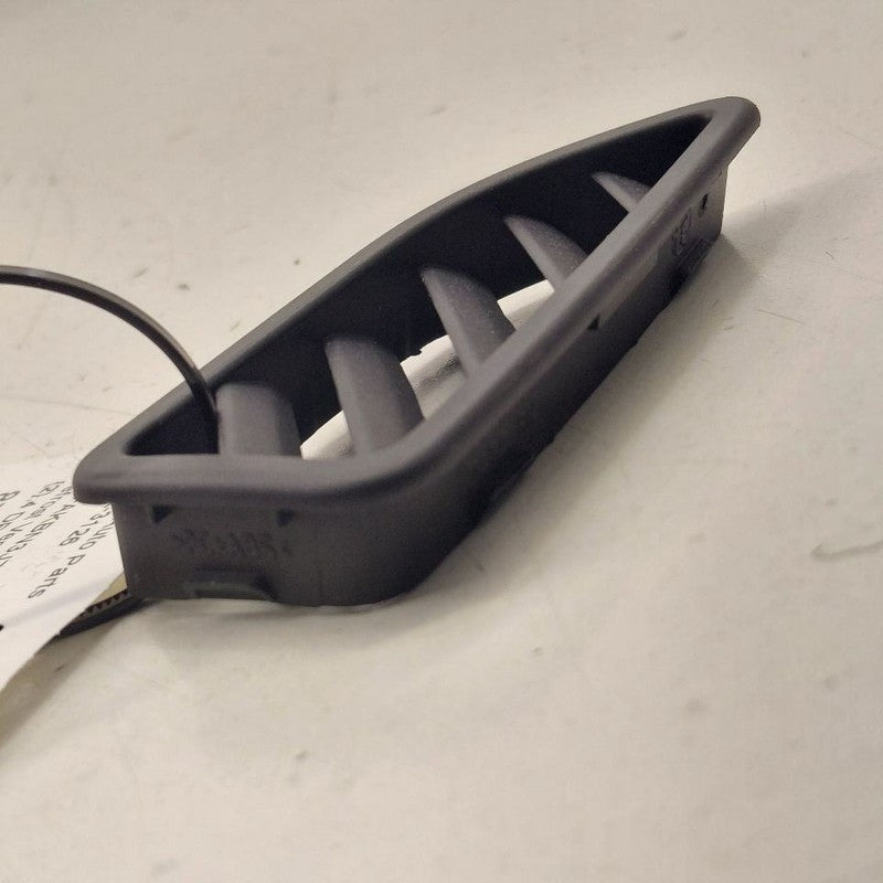 Alfa Romeo Stelvio Defrost Vent Right Passenger Side  2018 2019 2020 2
