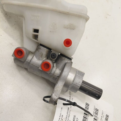 Brake Master Cylinder Fits 12-17 Hyundai Veloster