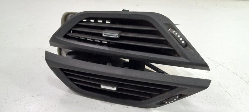 Chevy Equinox Dash Air Vent Center Middle 2015 2014 2013 2012