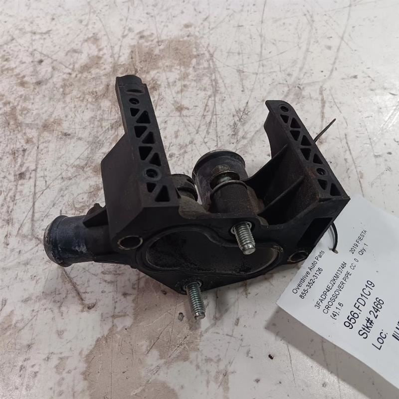 Ford Fiesta Coolant Line Crossover Pipe  2016 2017 2018 2019 OEM