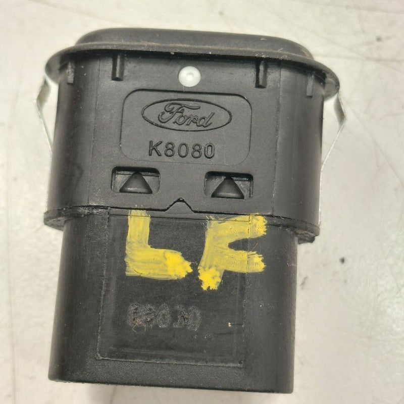 Volvo S60 Driver Left Front Seat Lumbar Switch  2018 2017 2016