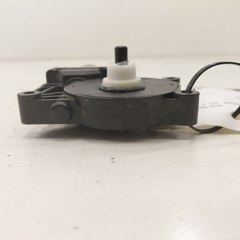 Left Rear Power Window Motor Fits 24-25 Chevy Trax