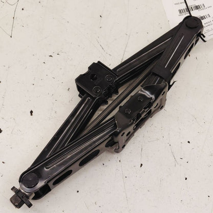 Ford Escape Spare Tire Changing Jack  2022 2023 2024