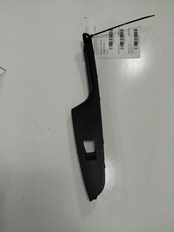 Hyundai Tucson Window Switch Bezel Trim Right Rear  2016 2017 2018 OEM