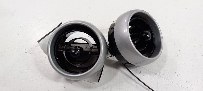 Mini Cooper S Dash Air Vent Center Middle 2002 2003 2004 2005 2006