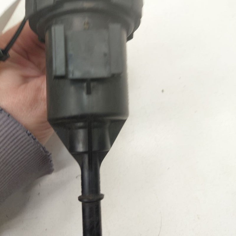 Chrysler 300 Vapor Canister Purge Valve {04891738AB} 3.6 2017 2018 201