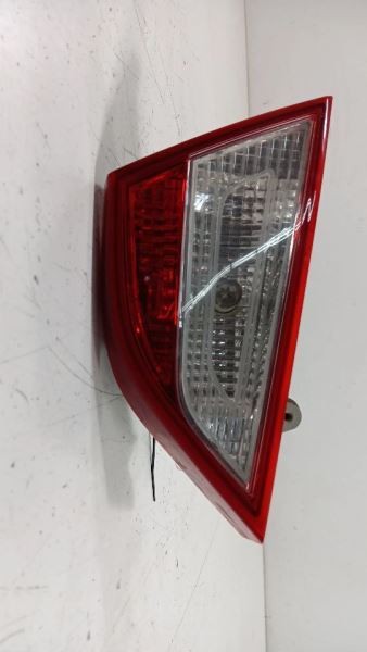 Driver Tail Light VIN B 8th Digit Lid Mounted Fits 11-14 SONATA