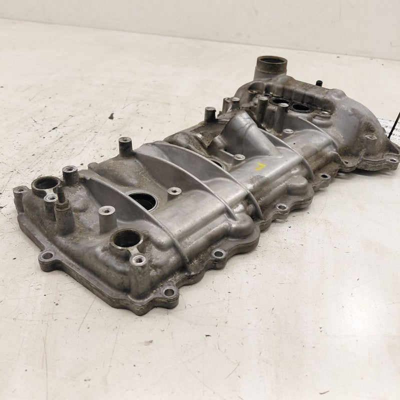 Cadillac CT6 Driver Front Engine Cylinder Head Valve Cover  3.6 2018 2