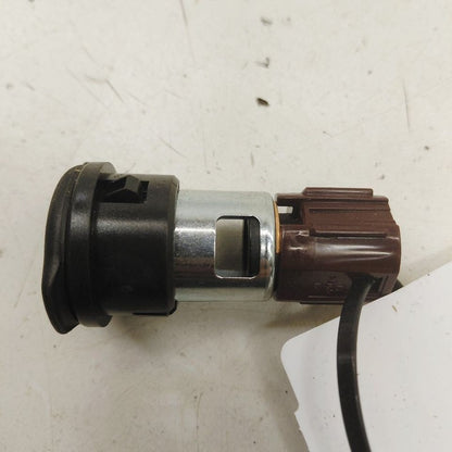 Cadillac XTS 12V Power Port Socket      2016 2017 2018
