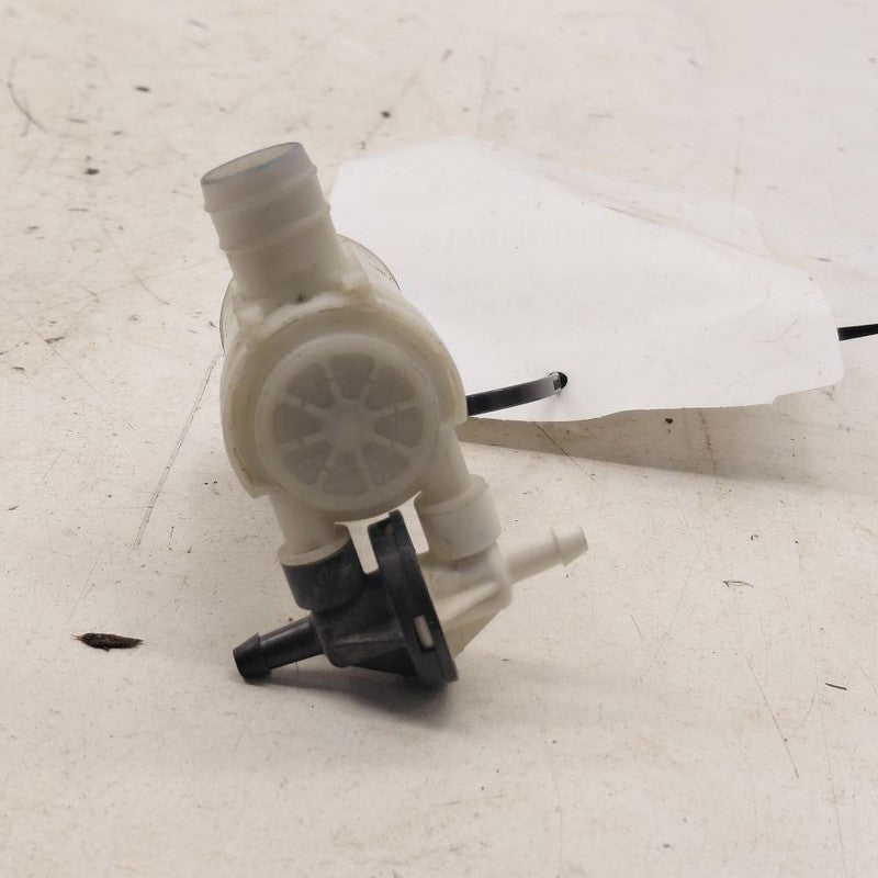 Mitsubishi Outlander  Windshield Washer Fluid Reservoir Pump Electric 