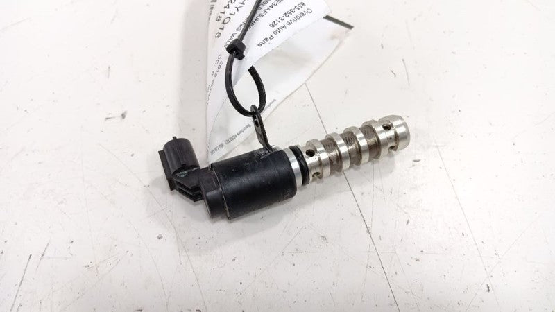 Hyundai Sonata Variable Timing Gear Oil Control Valve Solenoid Cylinde