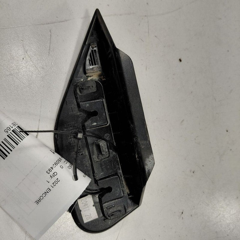 Buick Encore Driver Left Side Rear Applique {95092493} 2022 2021 2020 2019 2018