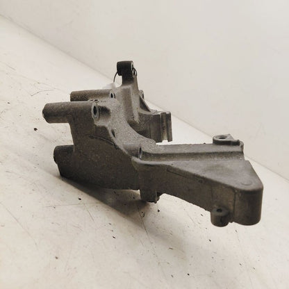 Mitsubishi Outlander   Alternator Mount Bracket  2018 2017 2016