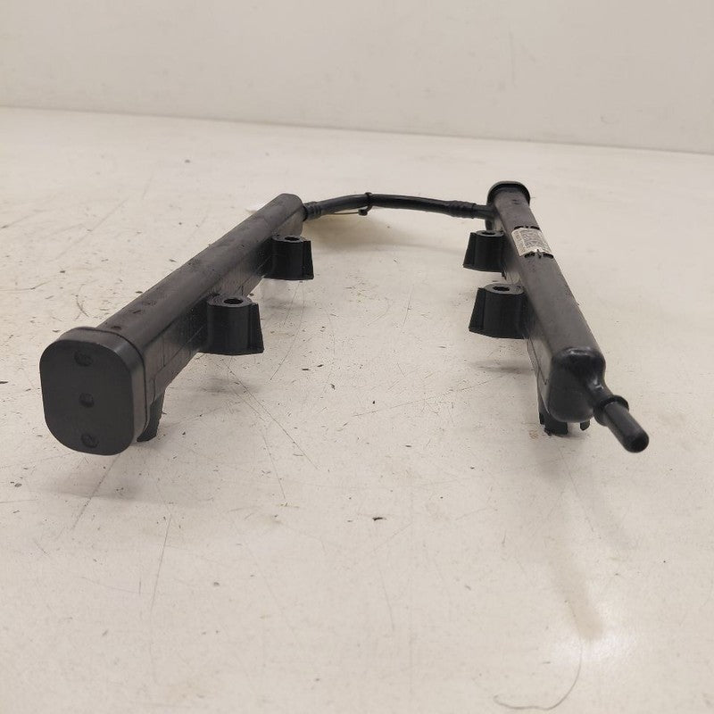 Jeep Cherokee Fuel Rail Injection Injector Mount Bar  3.2 2019 2020 20