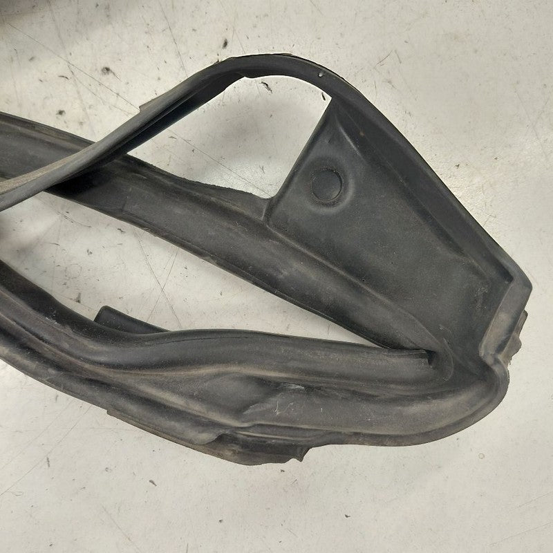 Honda Clarity On Door Seal Rubber Right Passenger Front  2018 2019 202