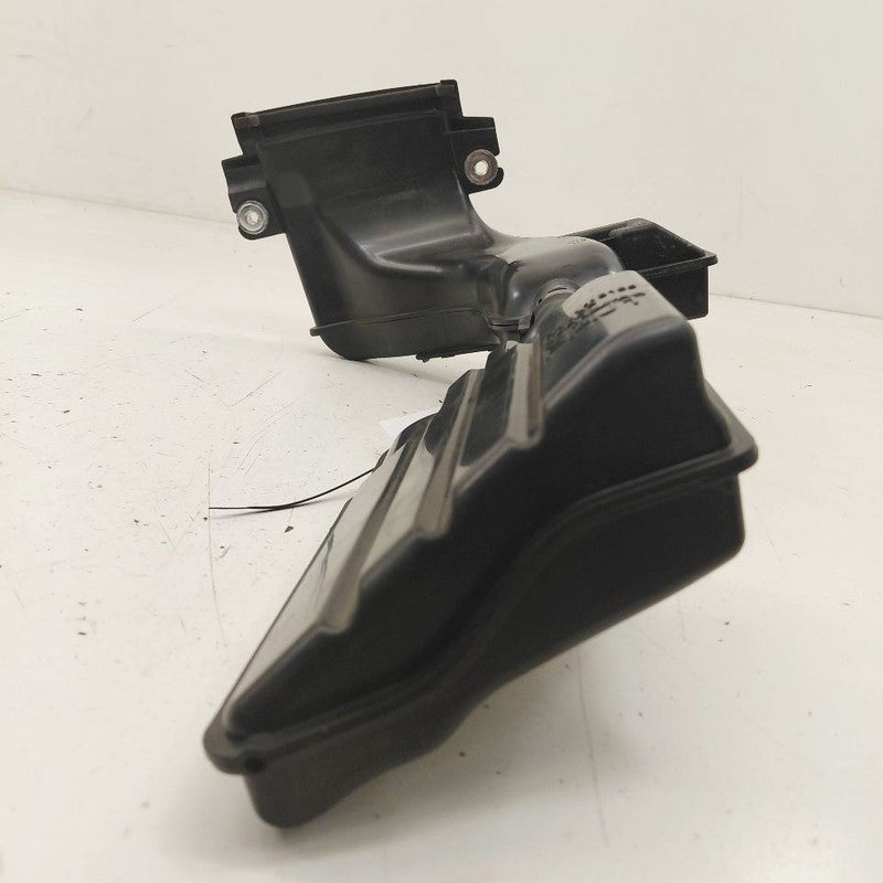 Mazda 3 Air Cleaner Tube Intake Dam 2.5 2023 2022 2021