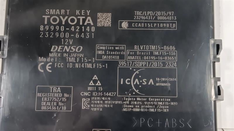 Theft-locking Keyless Ignition Smart Key VIN 1 Fits 19 RAV4 OEM
