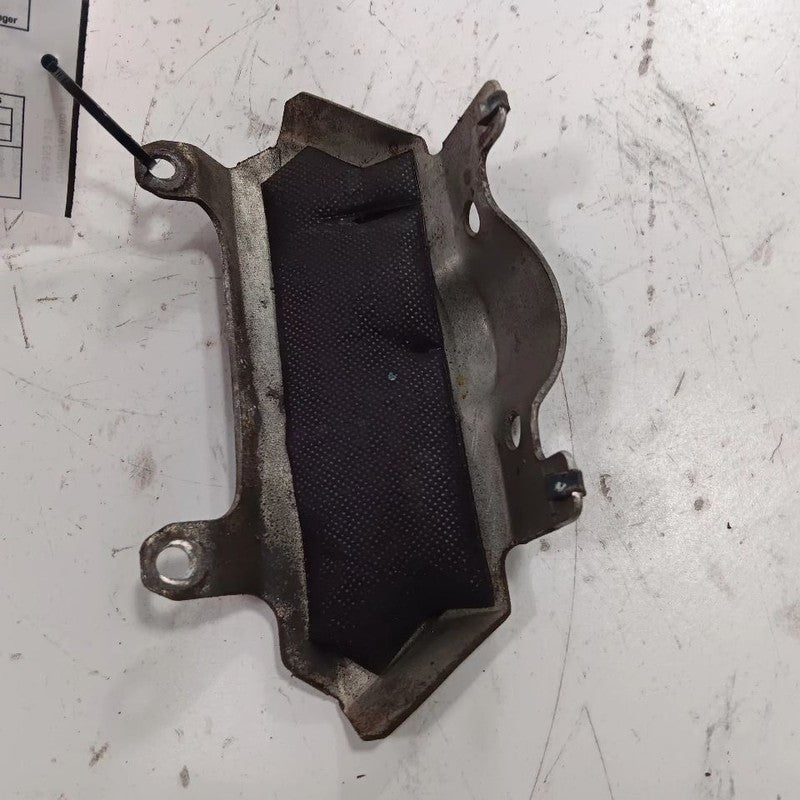 Subaru Outback Legacy Driver Left Side Injector Cover  2018 2017 2016 