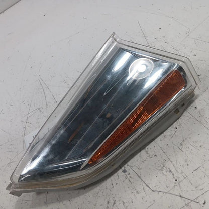 Driver Left Corner Park Light Lamp CRACKED MOUNT Fits 13-17 Nissan LEAF